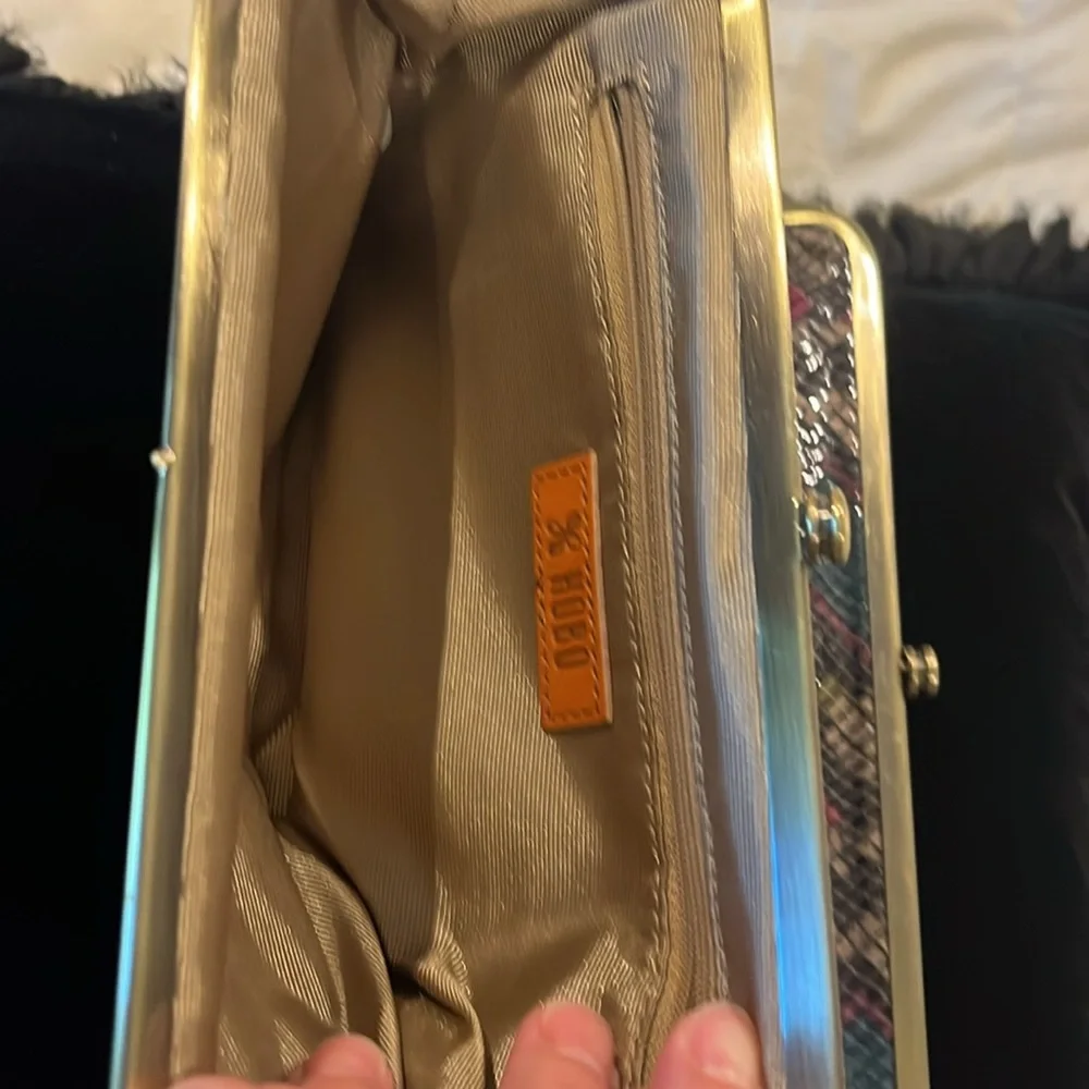 Hobo wallet clutch.  Holds phone, cards. - Picture 5 of 7